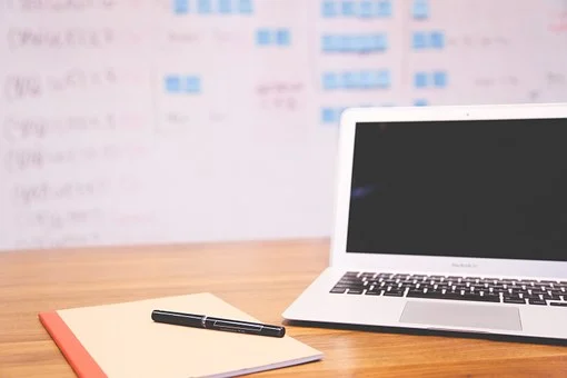 企業(yè)開展財(cái)務(wù)審計(jì)報(bào)告的方法有哪些？