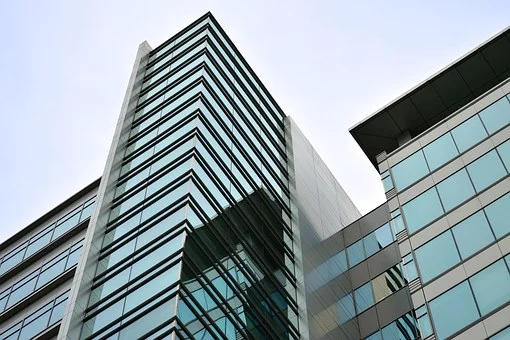 公司注冊(cè)時(shí)的地址和辦公地址不一致合法嗎？