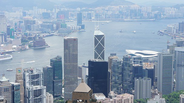 在香港注冊的公司如何能在大陸經(jīng)營？